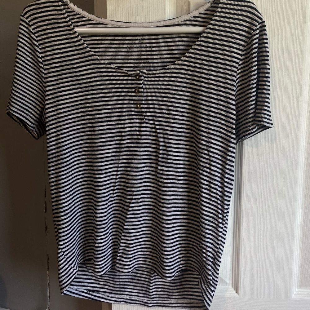 A&E Basic Tee